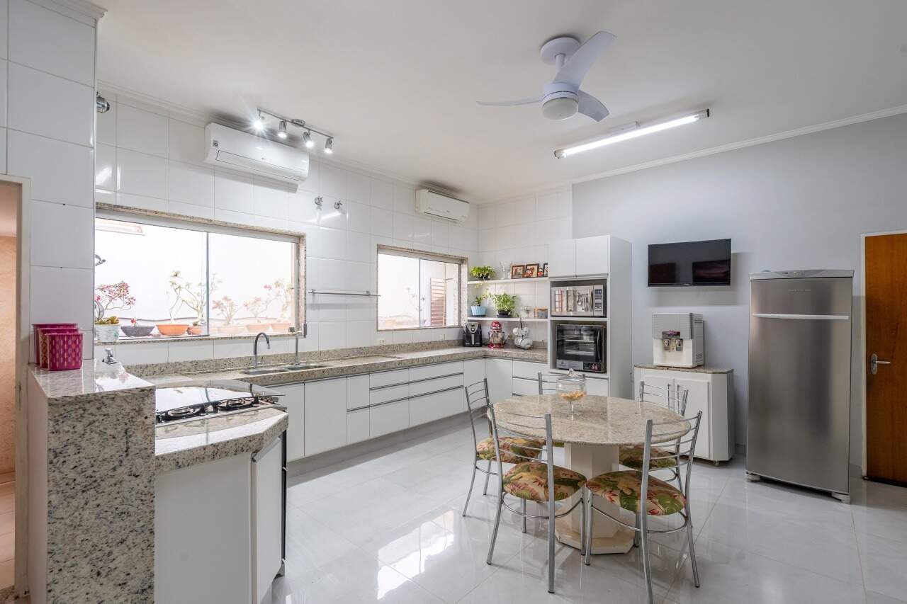 Casa em Condomínio à venda no Residencial Encontro Das Águas: 