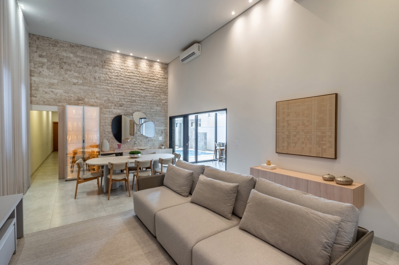 Casa em Condomínio à venda no Condomínio Villa de León: 