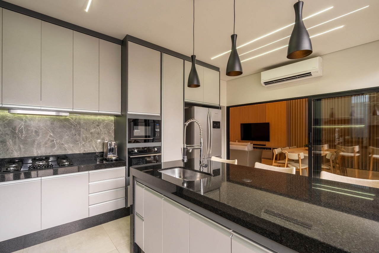 Casa em Condomínio à venda no Condomínio Villa de León: 