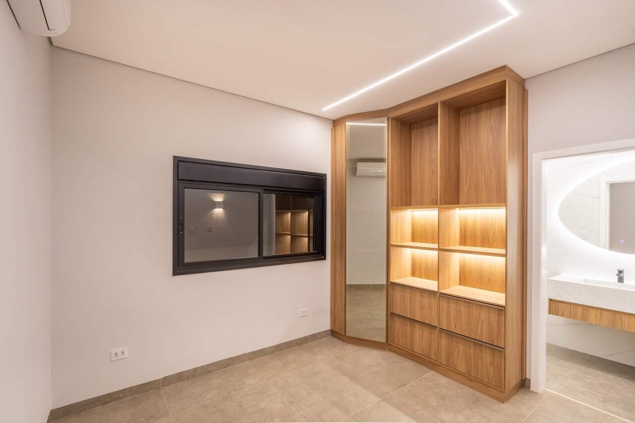 Casa em Condomínio à venda no Condomínio Villa de León: 
