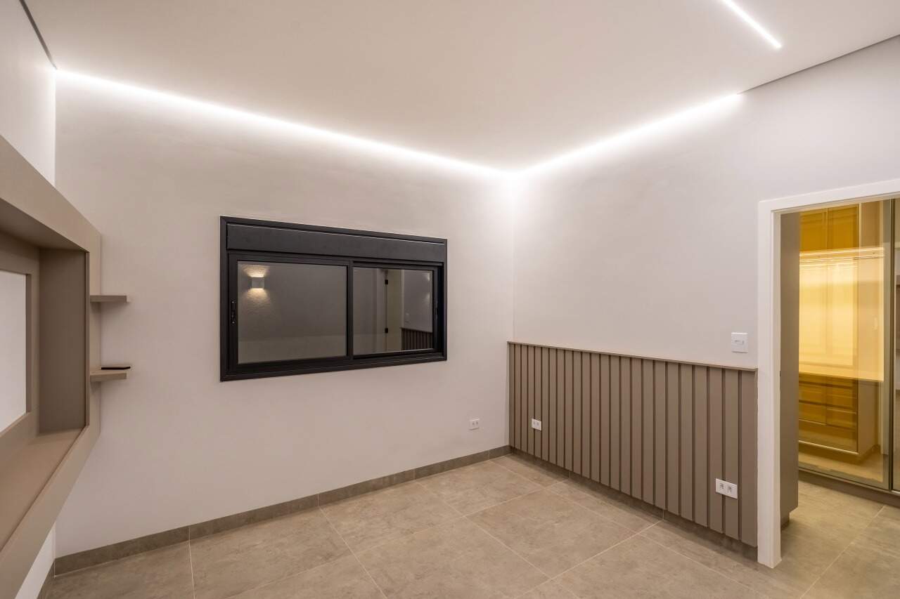 Casa em Condomínio à venda no Condomínio Villa de León: 