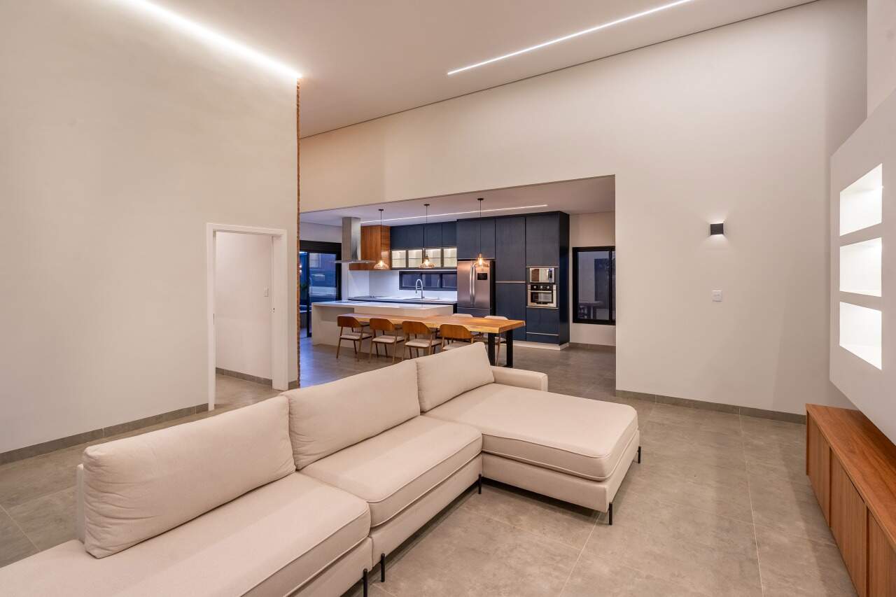 Casa em Condomínio à venda no Condomínio Villa de León: 