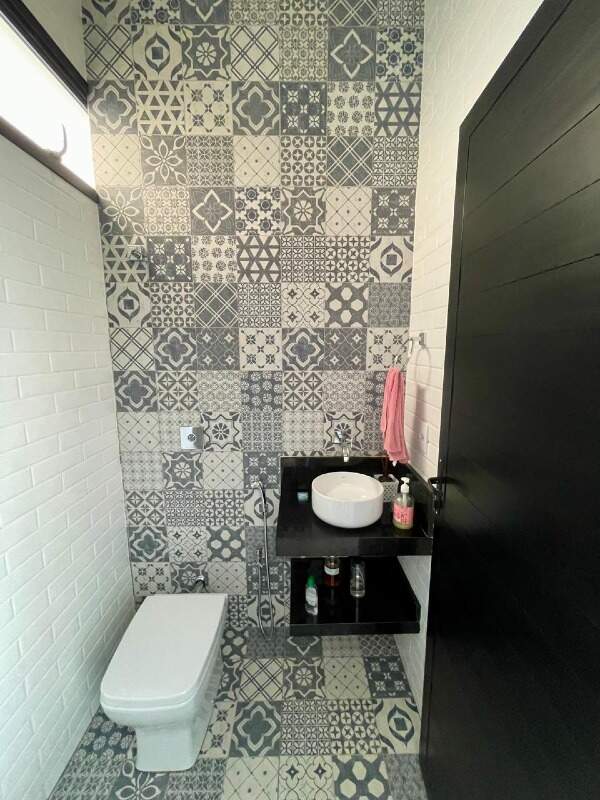 Casa em Condomínio à venda no Village do Lago: 