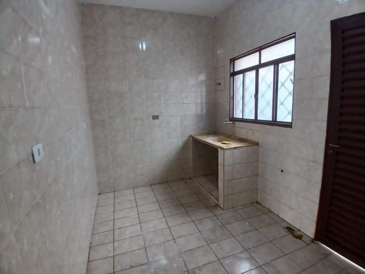 Casa à venda no Colinos: 