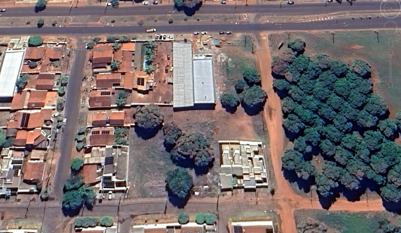 Terreno à venda no Parque das Mangueiras: 