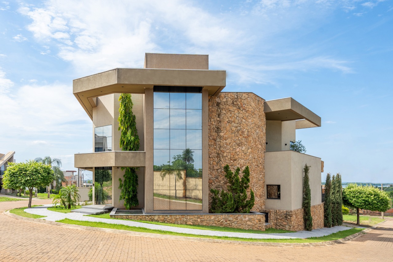 Casa em Condomínio à venda no Village do Lago: 
