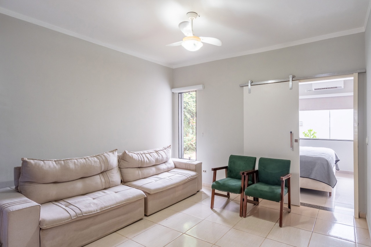 Casa à venda no Jardim dos Ipes: 