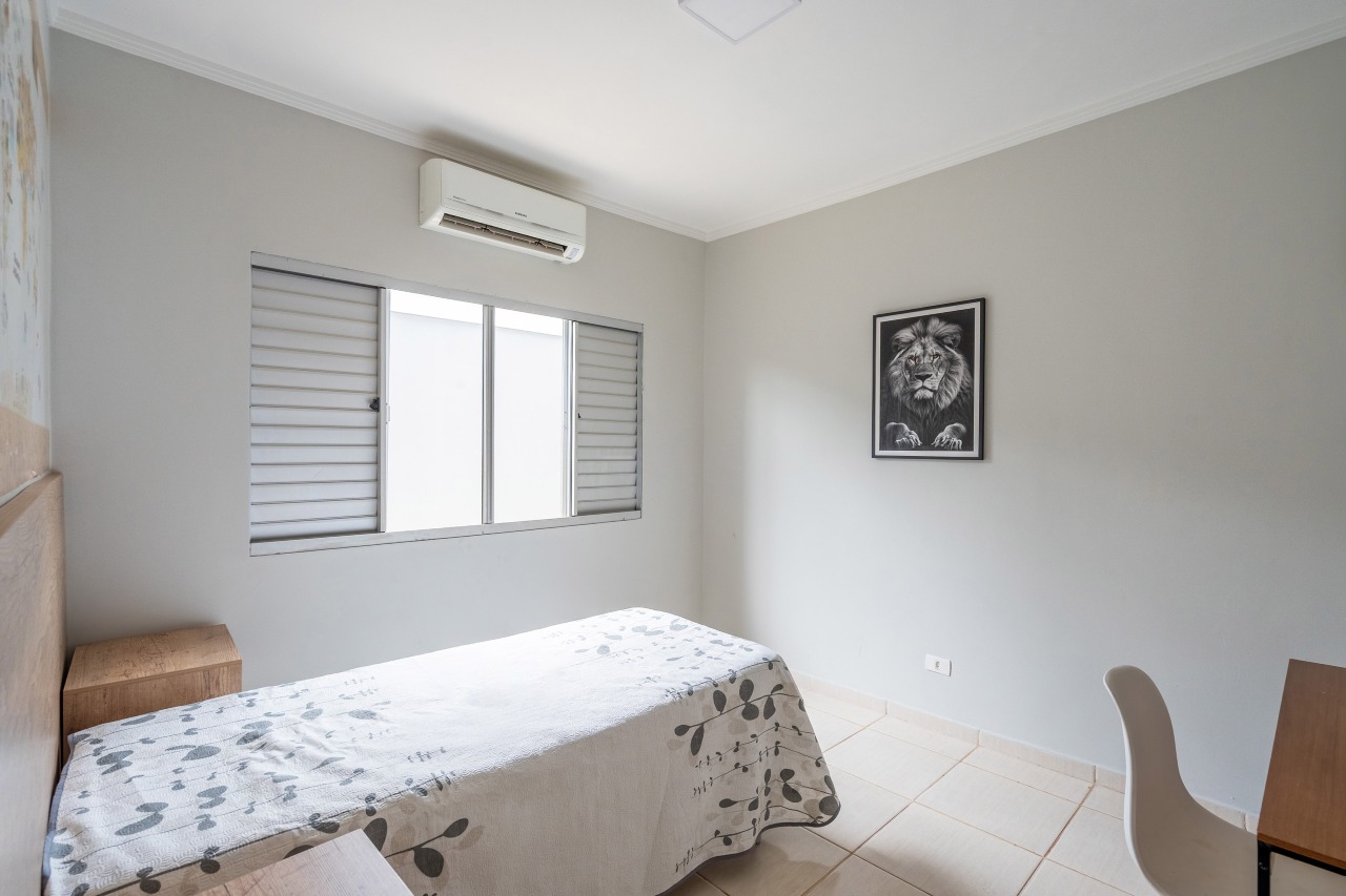 Casa à venda no Jardim dos Ipes: 