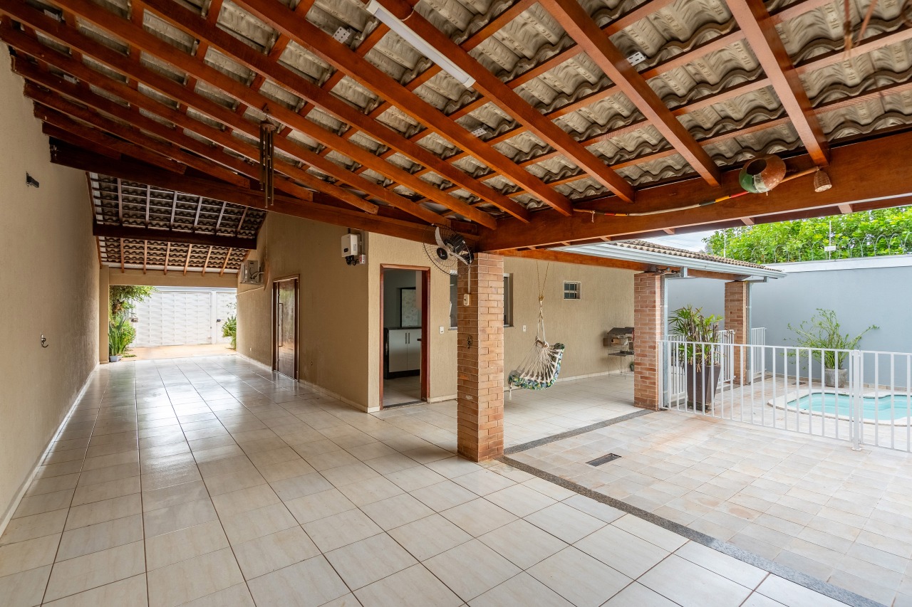 Casa à venda no Jardim dos Ipes: 