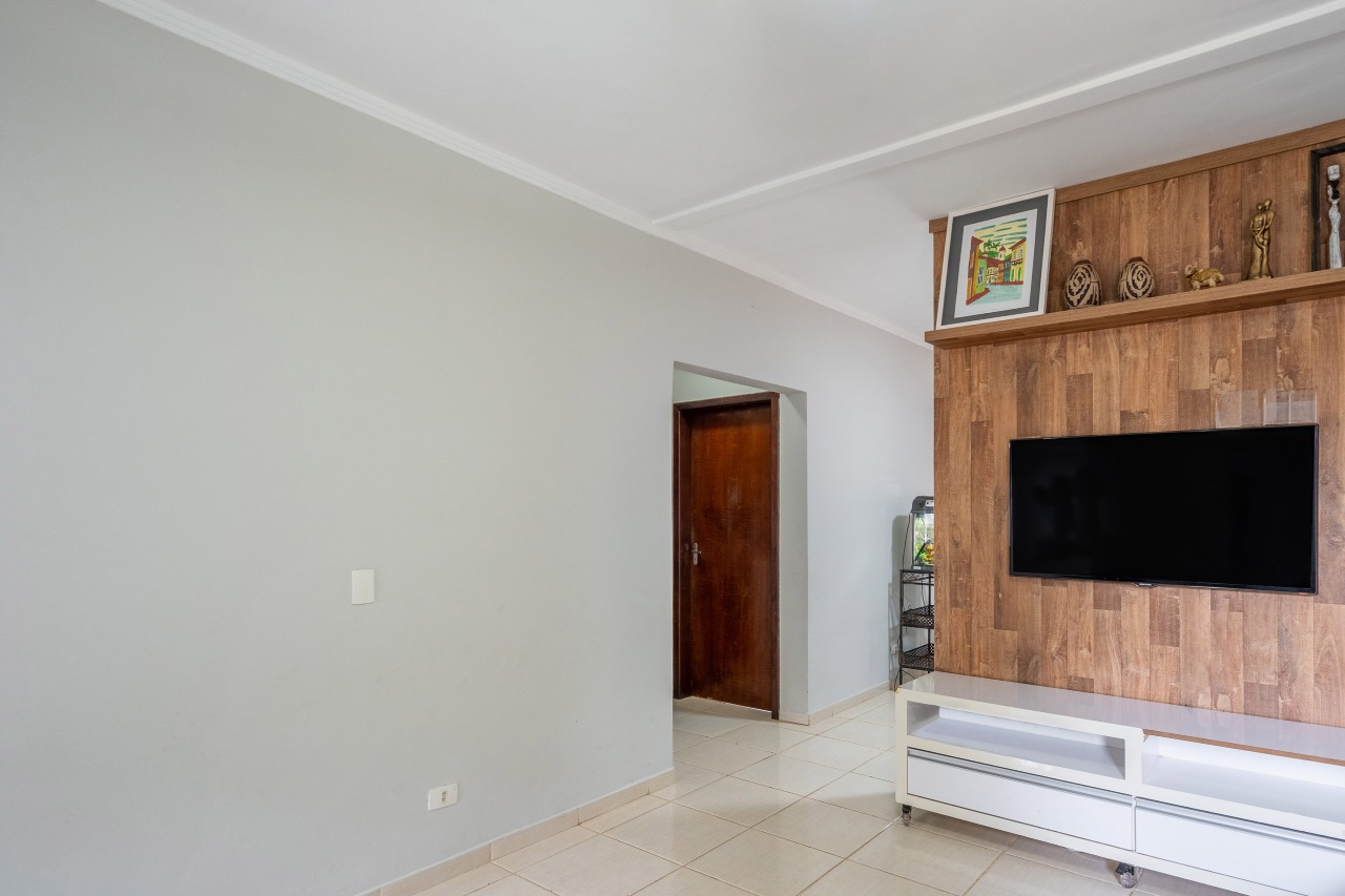 Casa à venda no Jardim dos Ipes: 