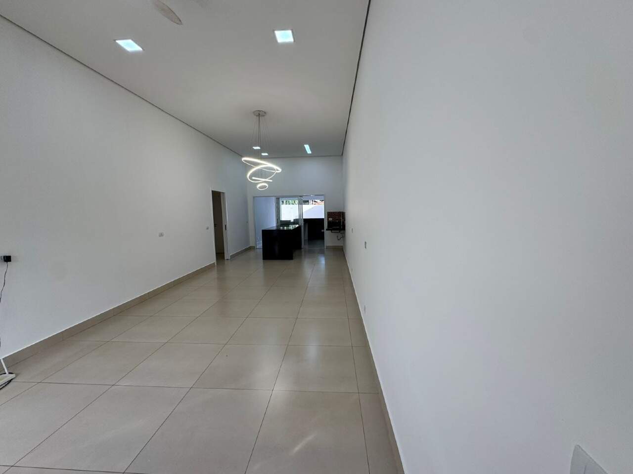 Casa à venda no Jardim Paranapungá: 