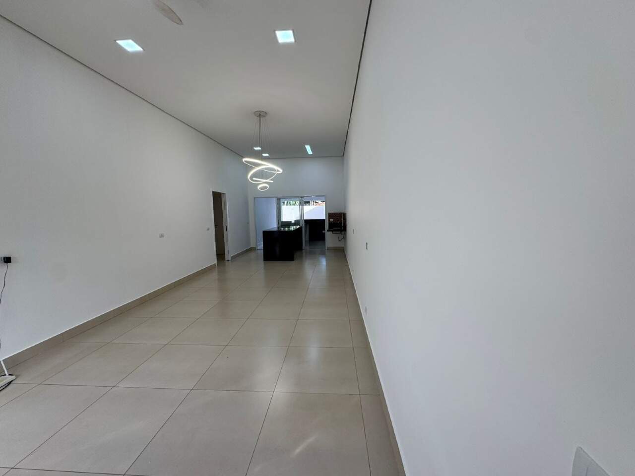 Casa à venda no Jardim Paranapungá: 