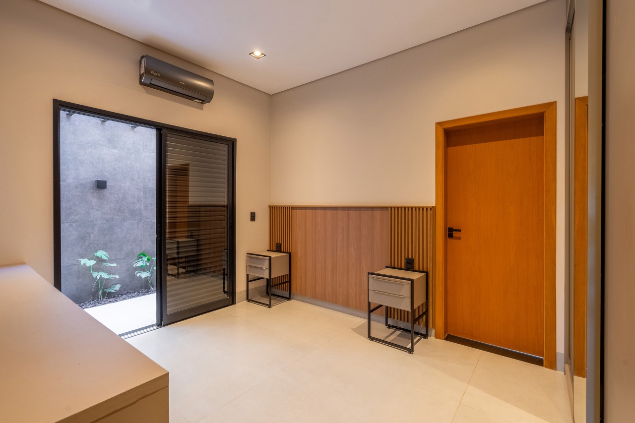 Casa em Condomínio à venda no Condomínio Villa Dumont: 