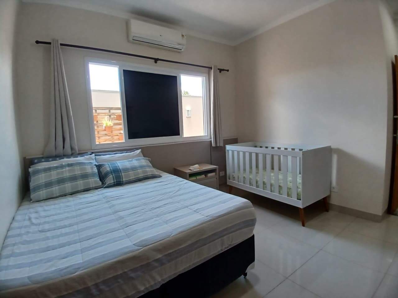Casa à venda no Santos Dumont: 