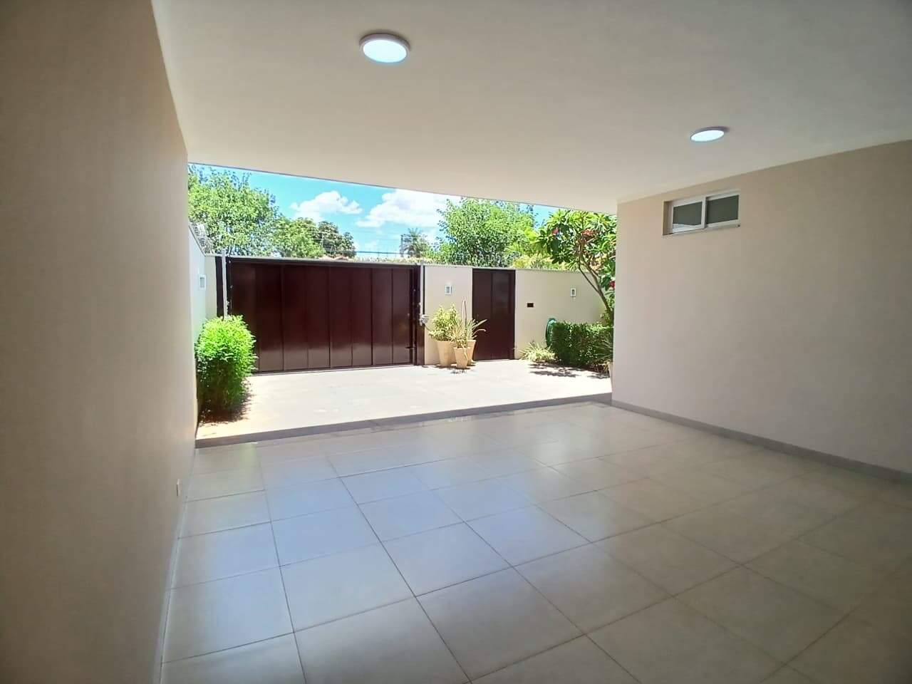 Casa à venda no Santos Dumont: 