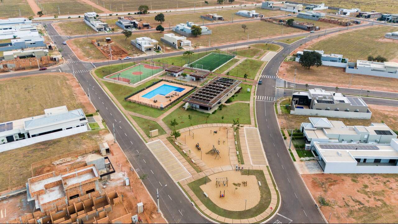 Terreno em Condomínio à venda no Condomínio Villa de León: 