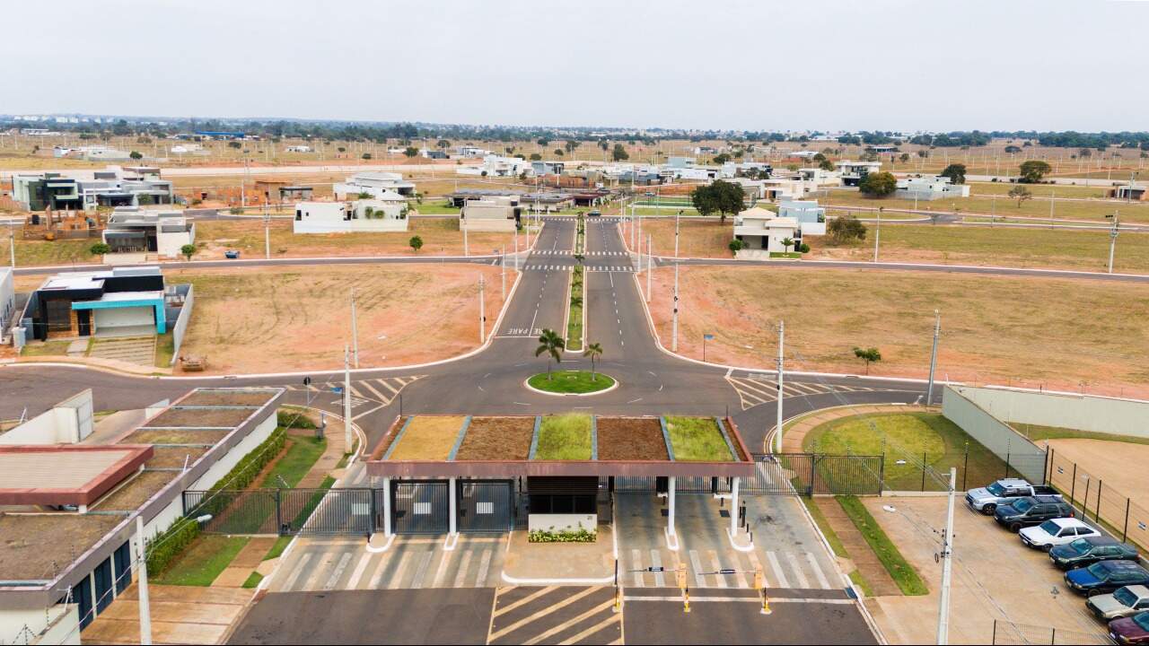 Terreno em Condomínio à venda no Condomínio Villa de León: 