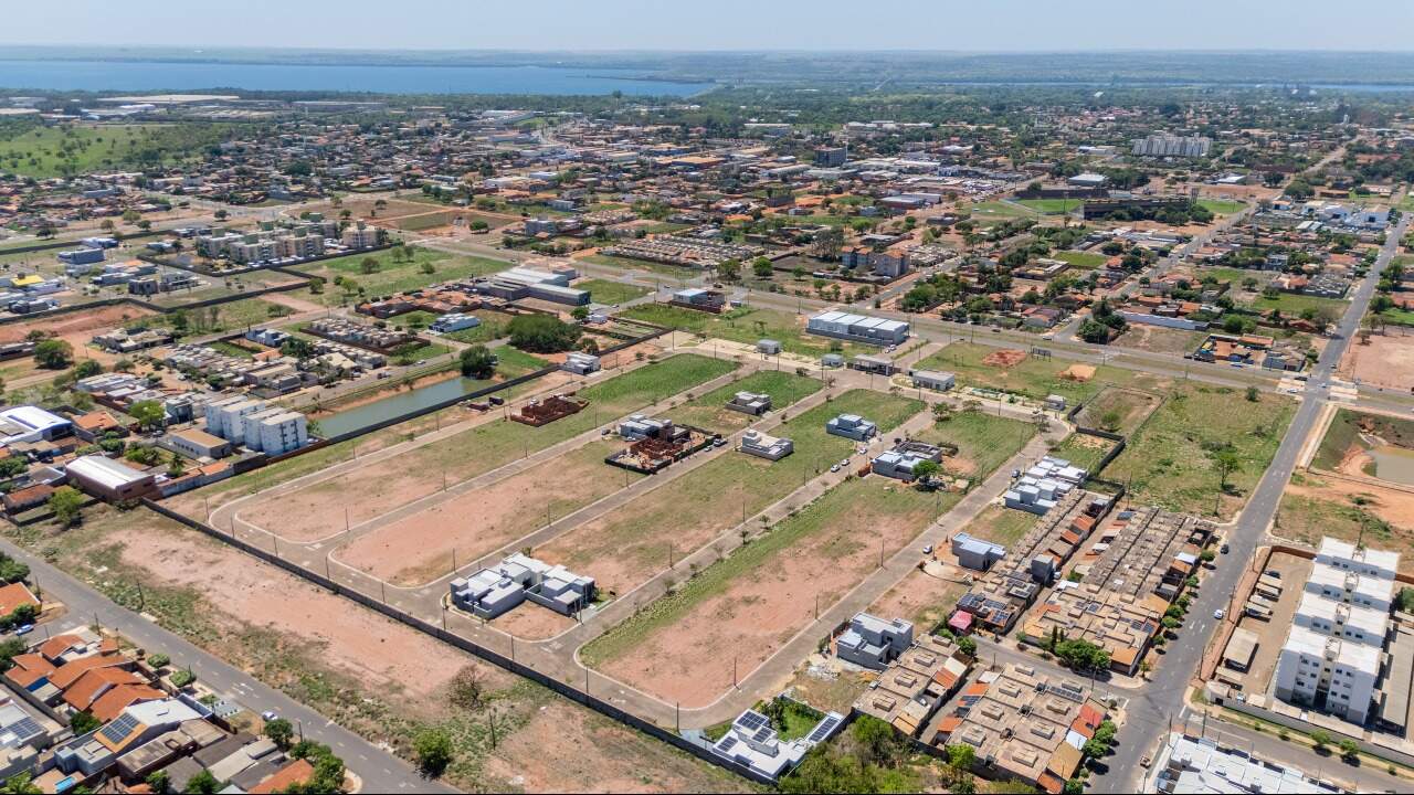 Terreno em Condomínio à venda no Jardim Alvorada: 