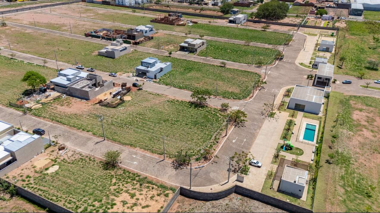 Terreno em Condomínio à venda no Jardim Alvorada: 