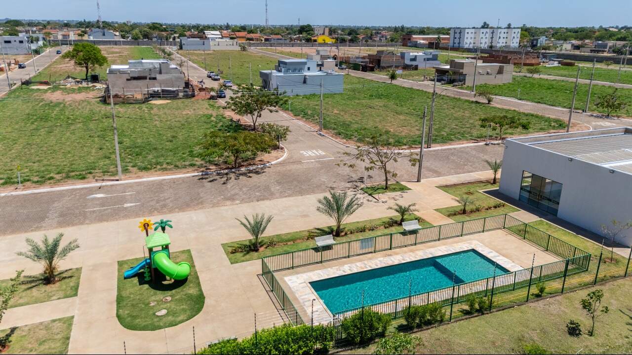 Terreno em Condomínio à venda no Jardim Alvorada: 