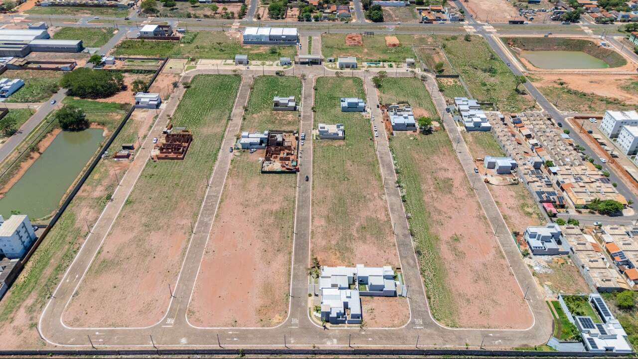 Terreno em Condomínio à venda no Jardim Alvorada: 
