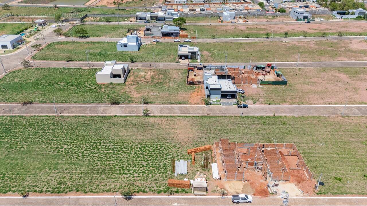 Terreno em Condomínio à venda no Jardim Alvorada: 