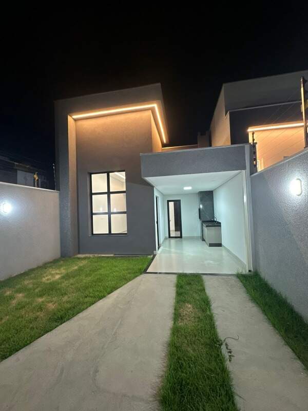 Casa à venda no Jardim dos Ipes: 