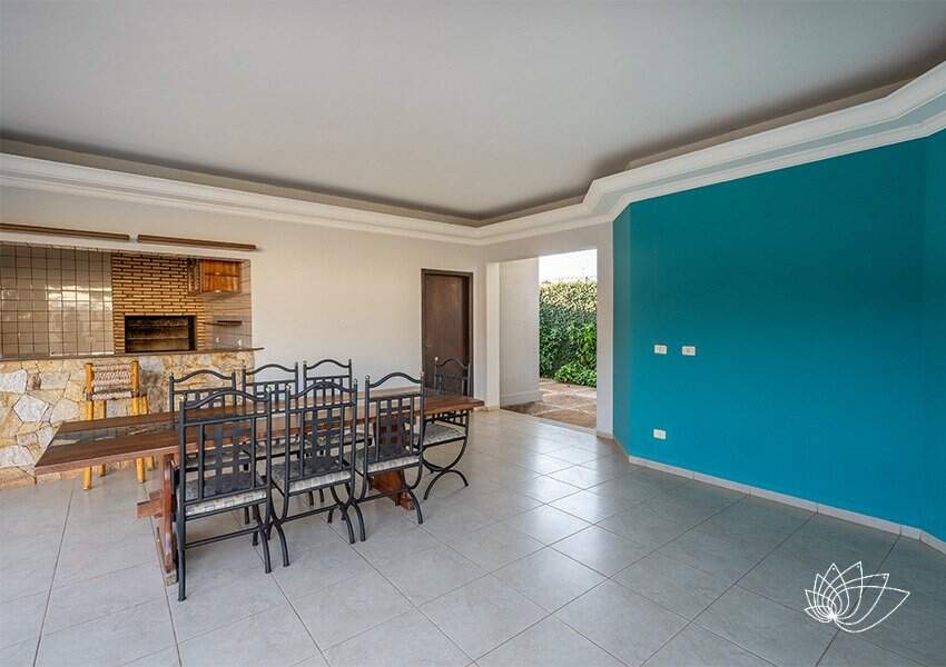 Casa à venda no Jardim Primaveril: