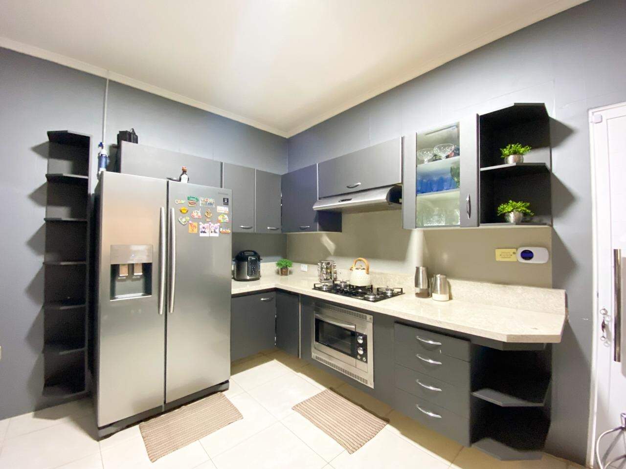 Casa à venda no Santos Dumont: 