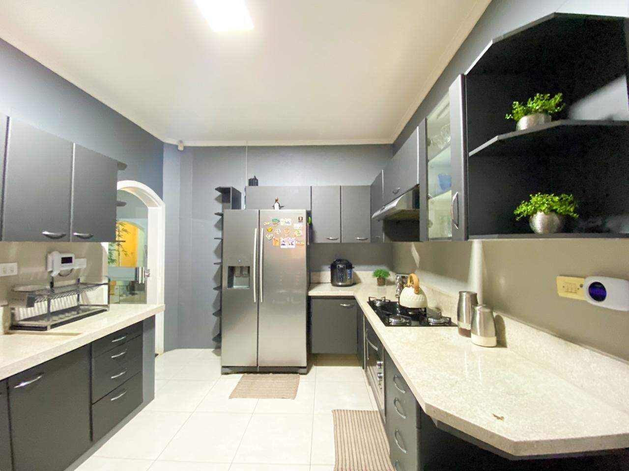 Casa à venda no Santos Dumont: 