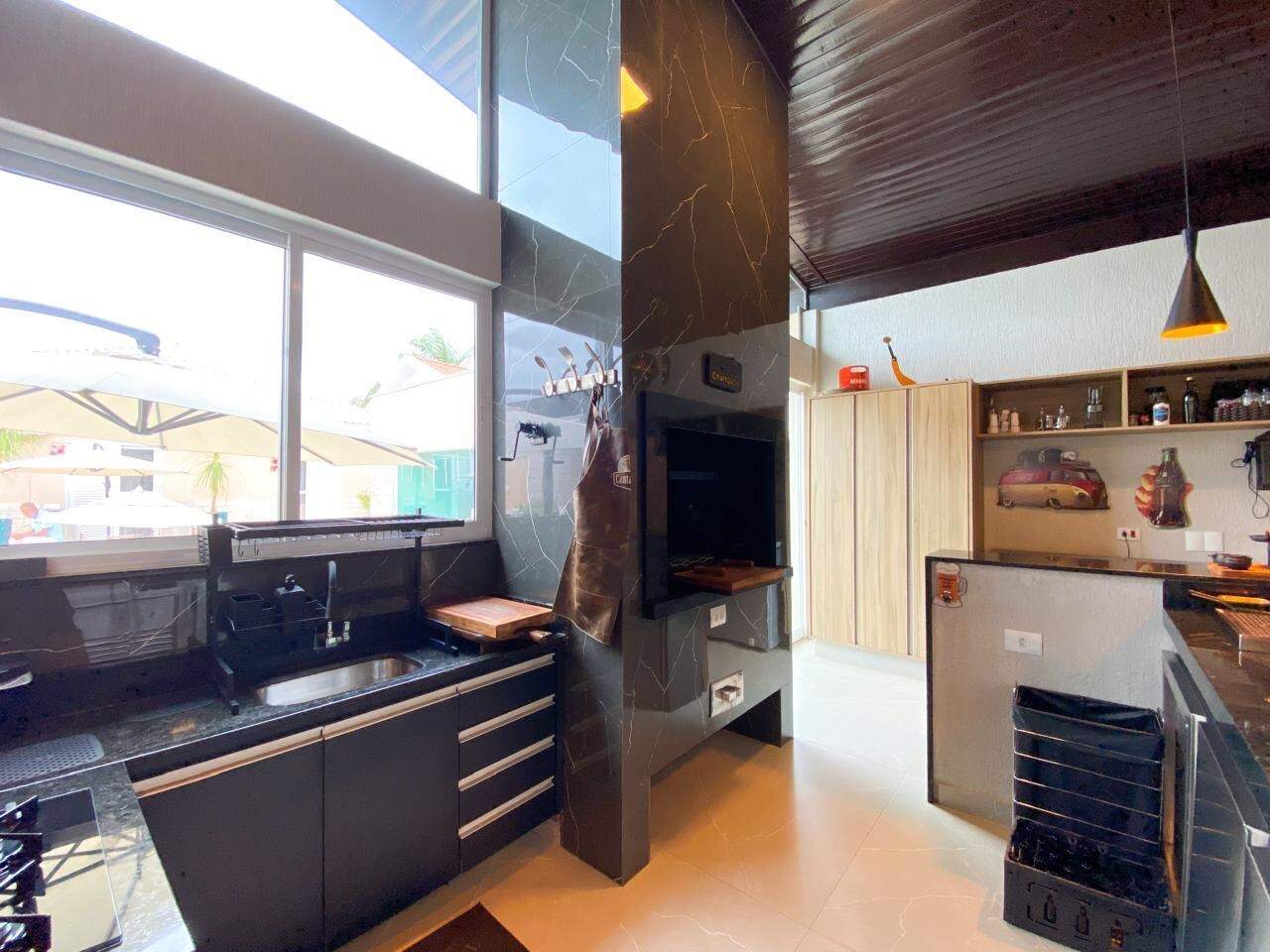 Casa à venda no Santos Dumont: 