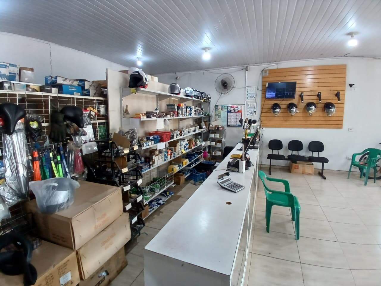 Prédio Comercial à venda no Centro: 