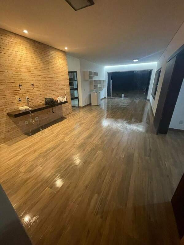 Casa à venda no Jardim Alvorada: 