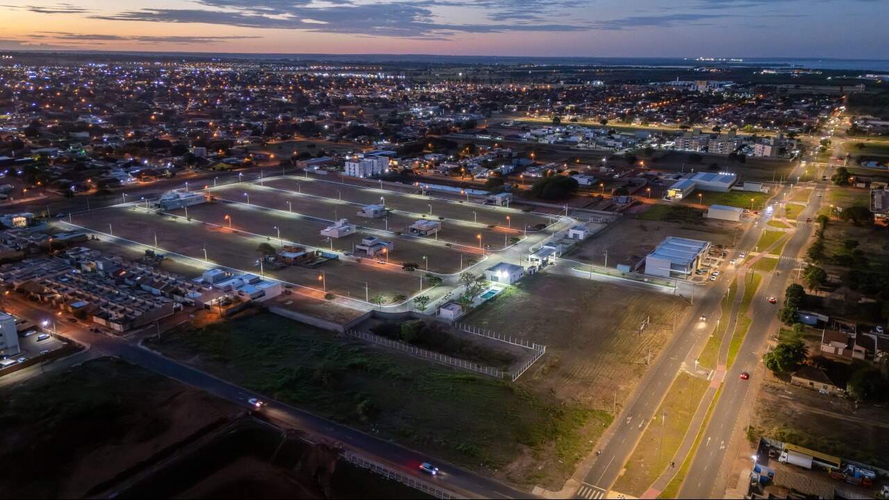 Terreno em Condomínio à venda no Condomínio Residencial Terraville: 