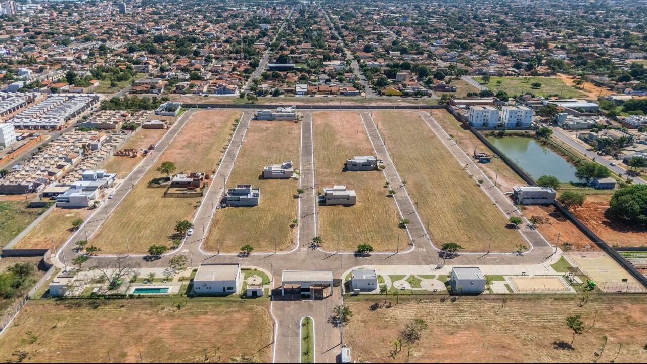 Terreno em Condomínio à venda no Condomínio Residencial Terraville: 