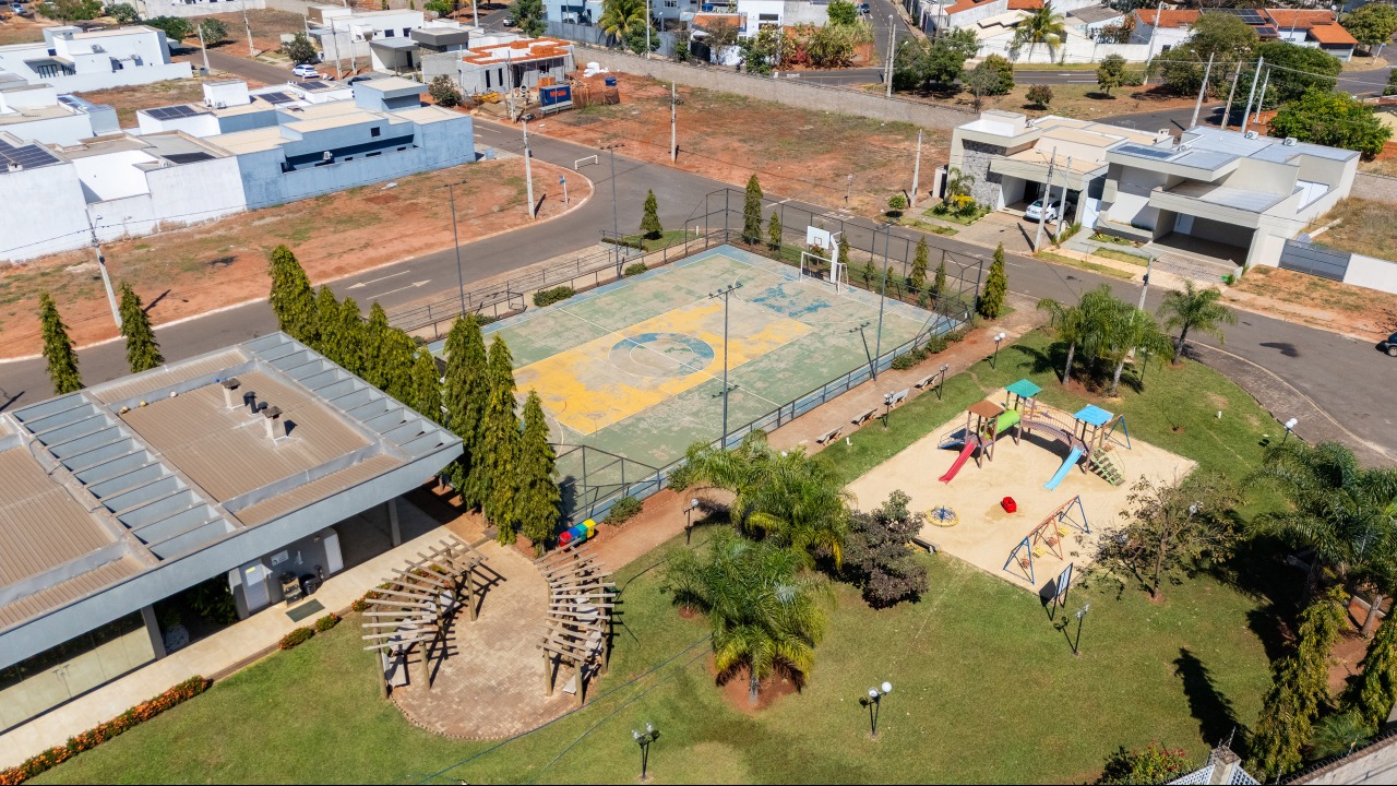 Casa em Condomínio à venda no Residencial Costa Leste: 