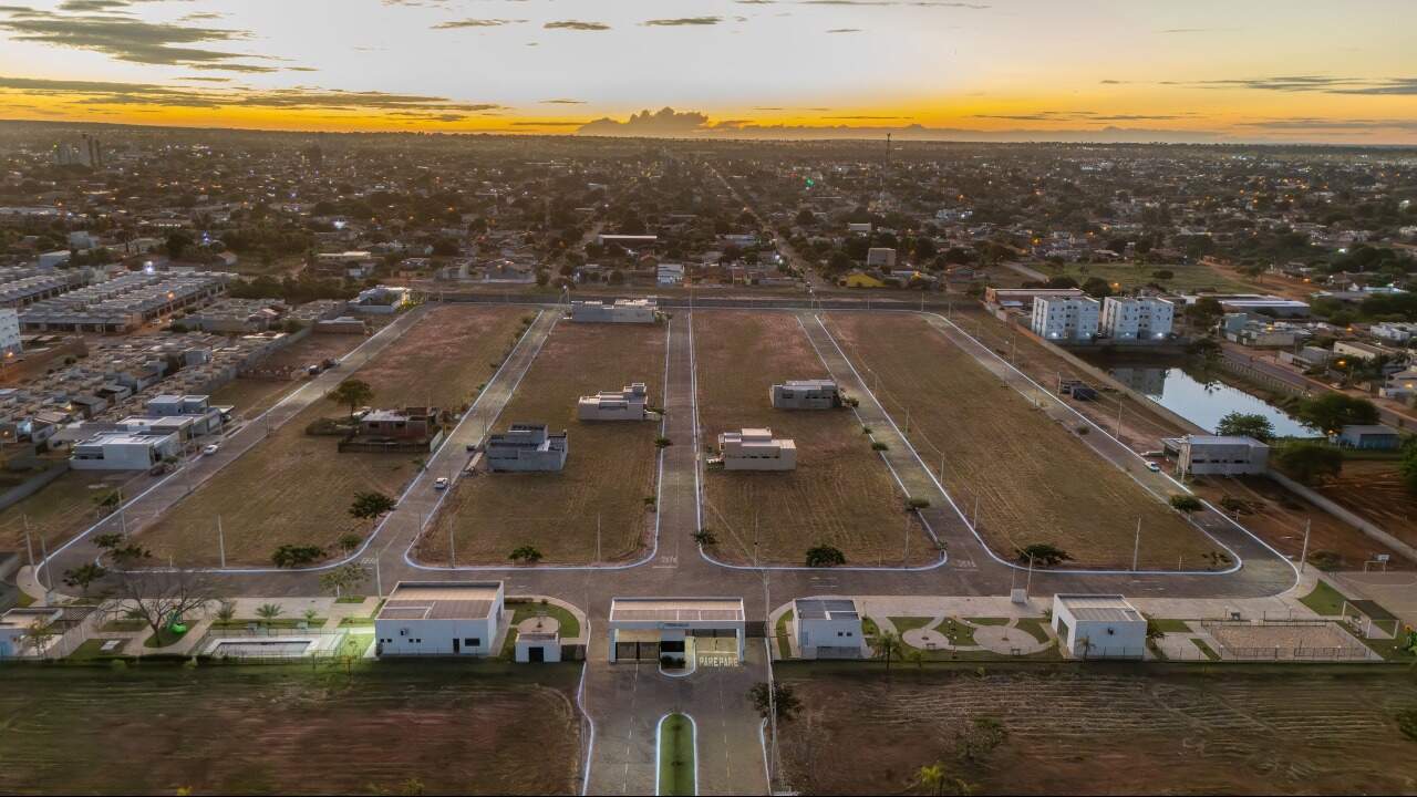 Terreno em Condomínio à venda no Condomínio Residencial Terraville: 