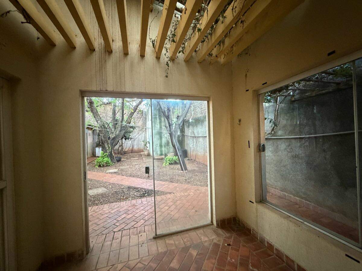 Casa à venda no Santos Dumont: 
