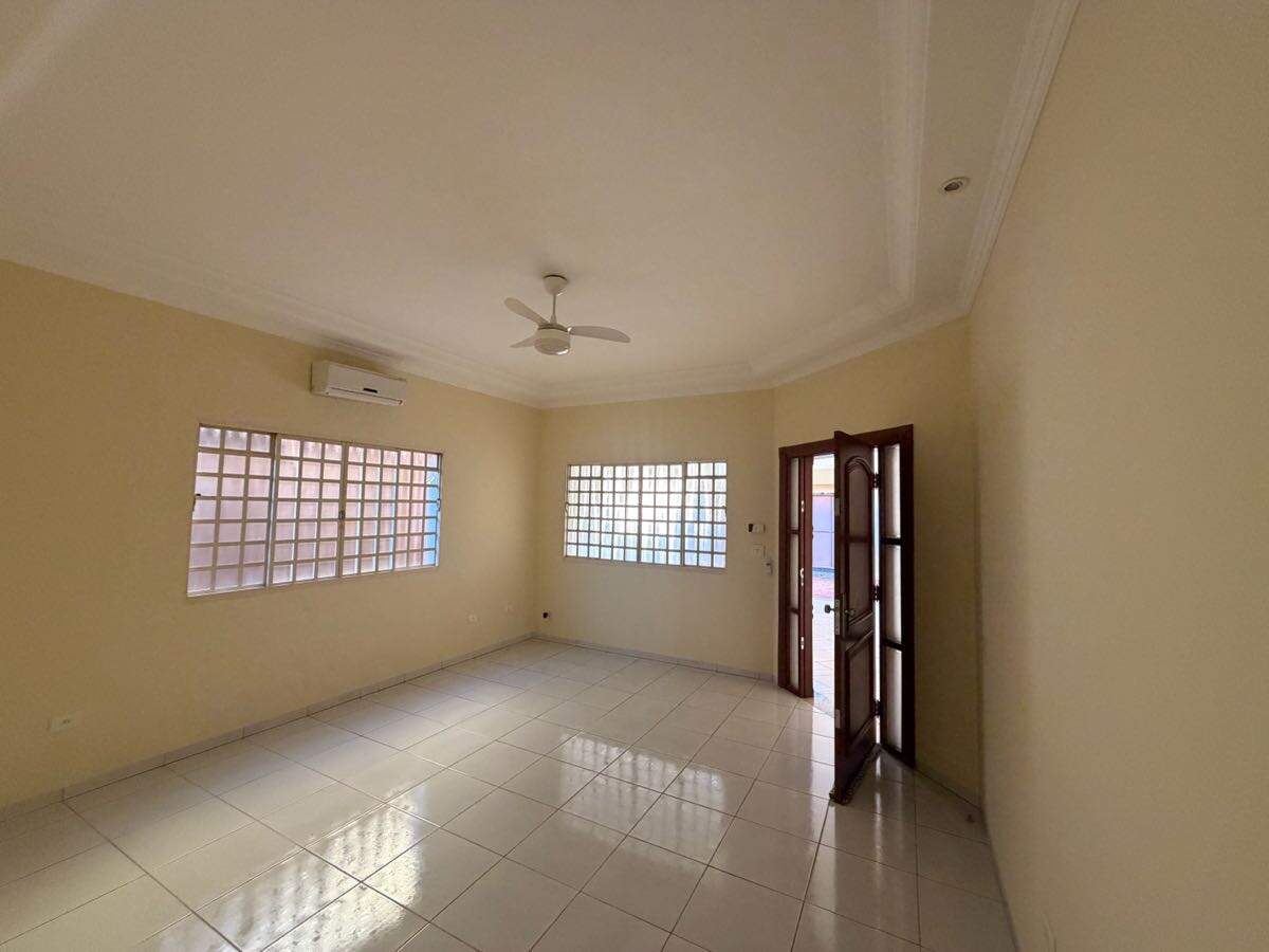 Casa à venda no Santos Dumont: 