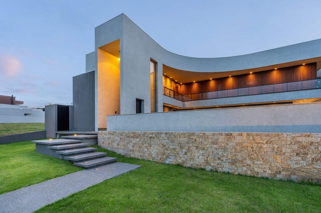 Casa em Condomínio à venda no Village do Lago: 