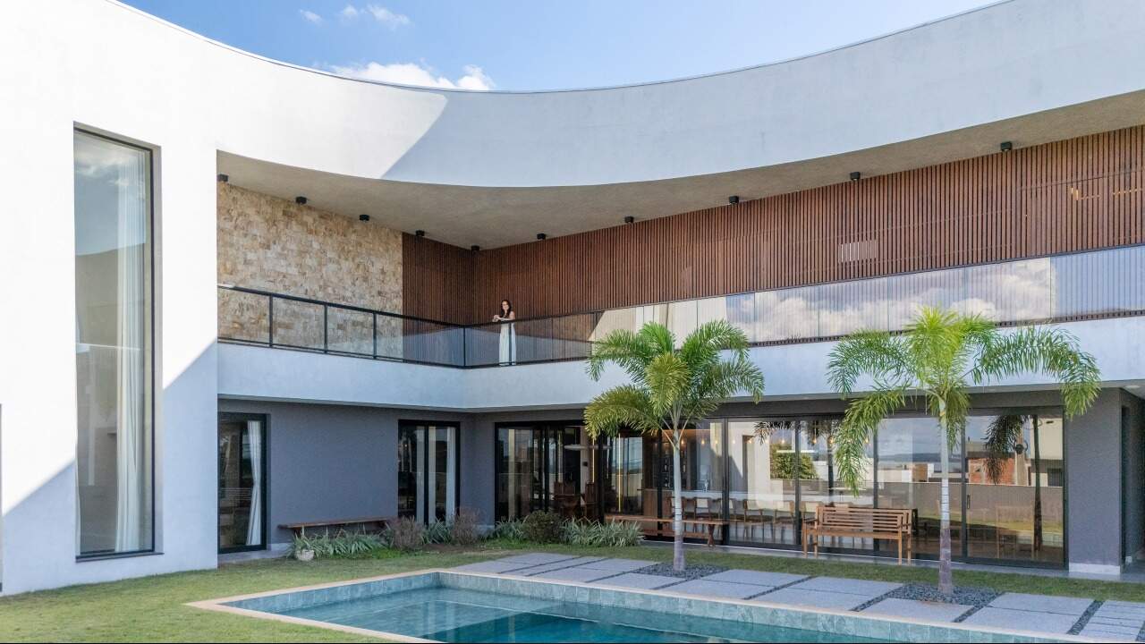 Casa em Condomínio à venda no Village do Lago: 