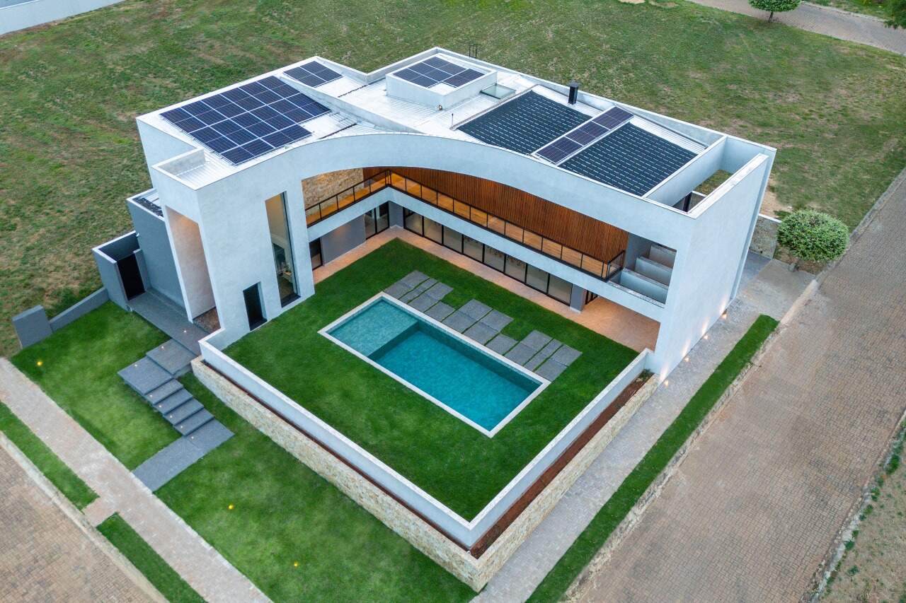 Casa em Condomínio à venda no Village do Lago: 