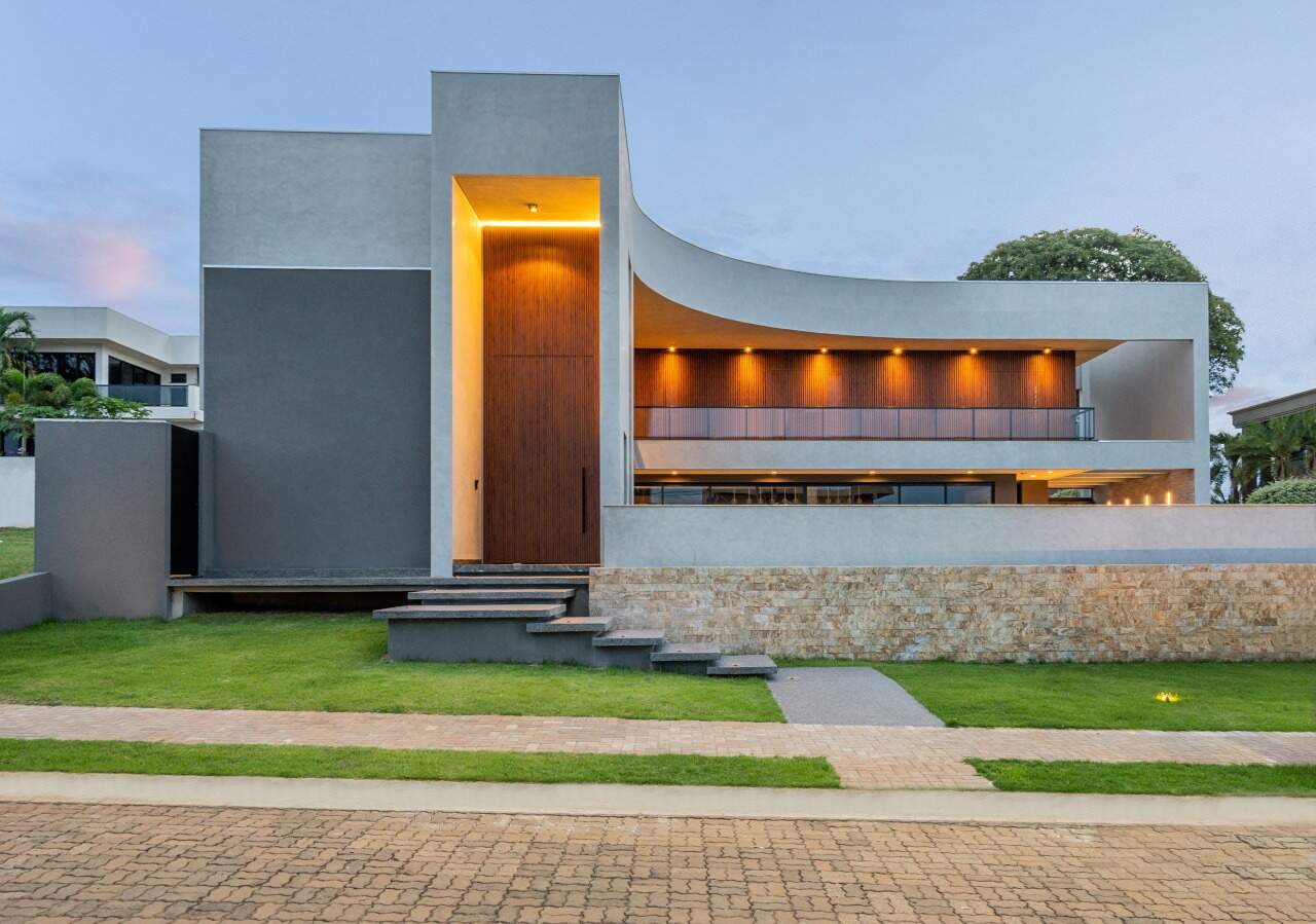 Casa em Condomínio à venda no Village do Lago: 