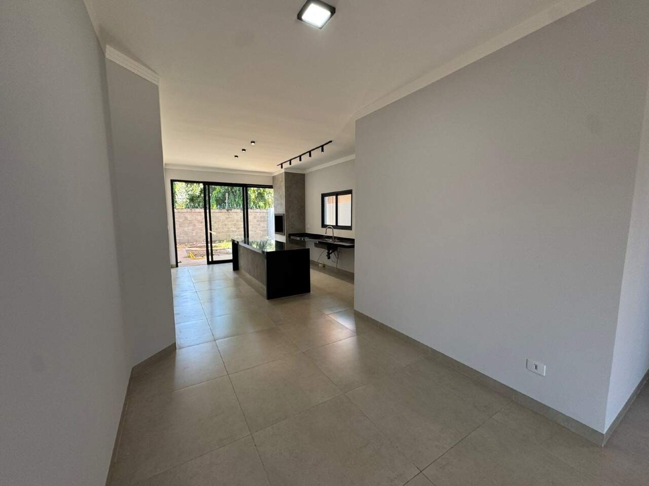 Casa em Condomínio à venda no Residencial Costa Leste: 