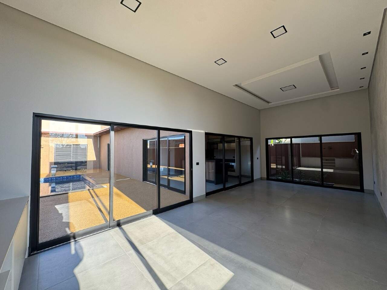 Casa em Condomínio à venda no Condomínio Villa de León: 
