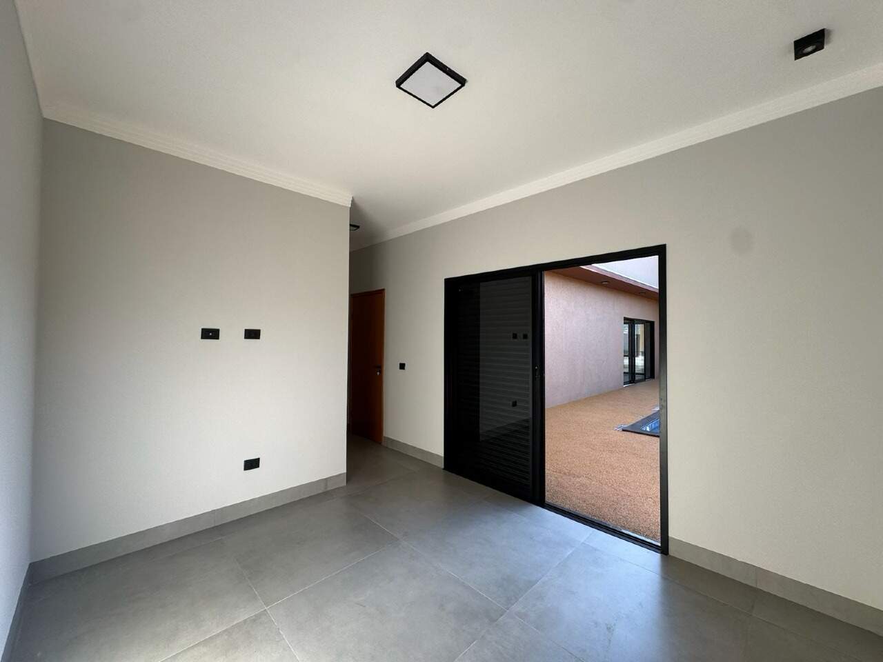 Casa em Condomínio à venda no Condomínio Villa de León: 