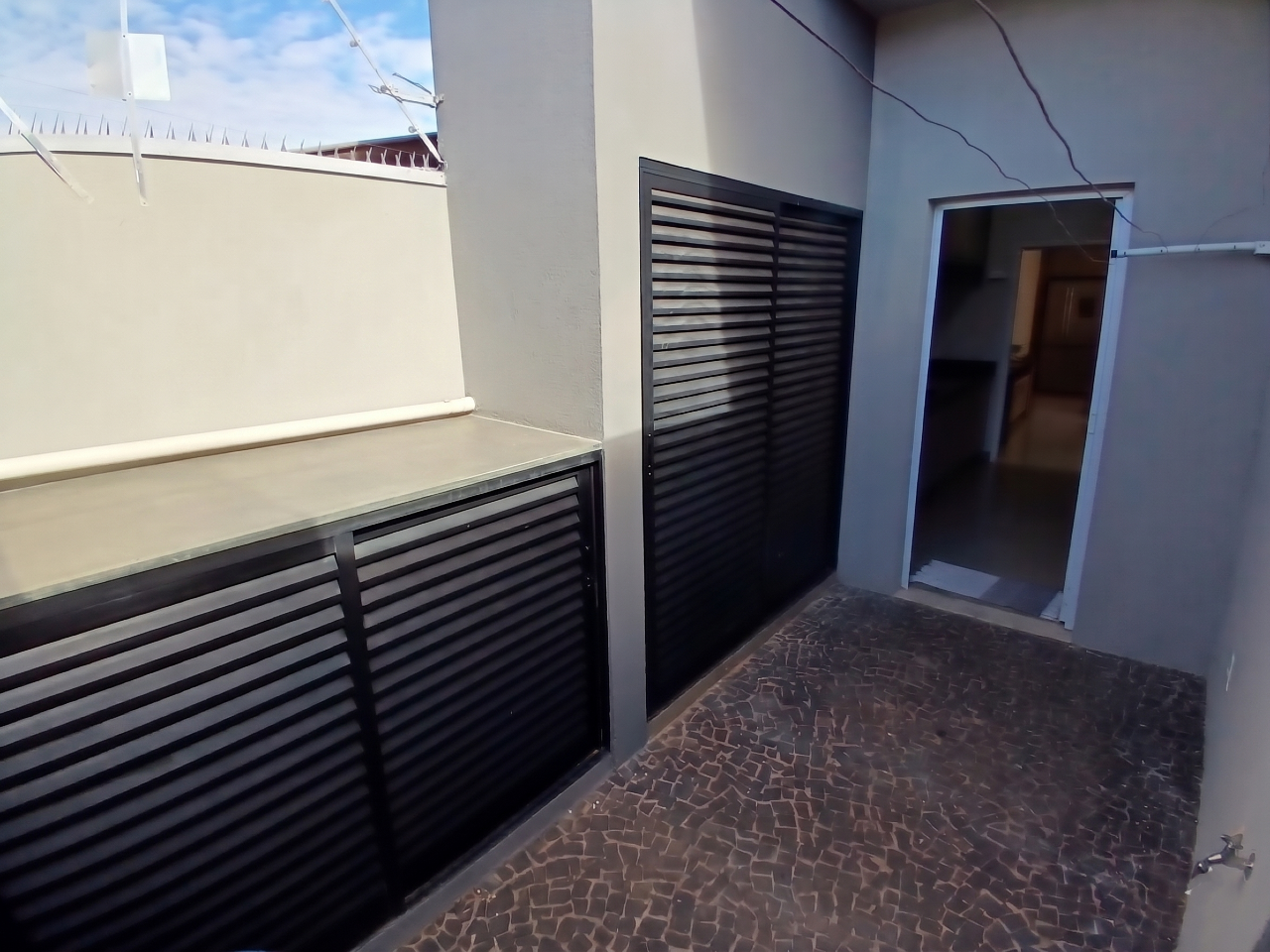 Casa à venda no Colinos: 