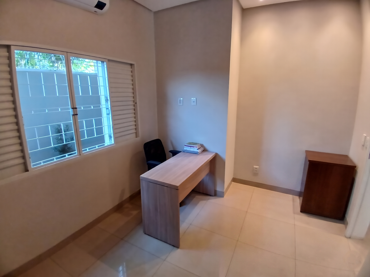 Casa à venda no Colinos: 