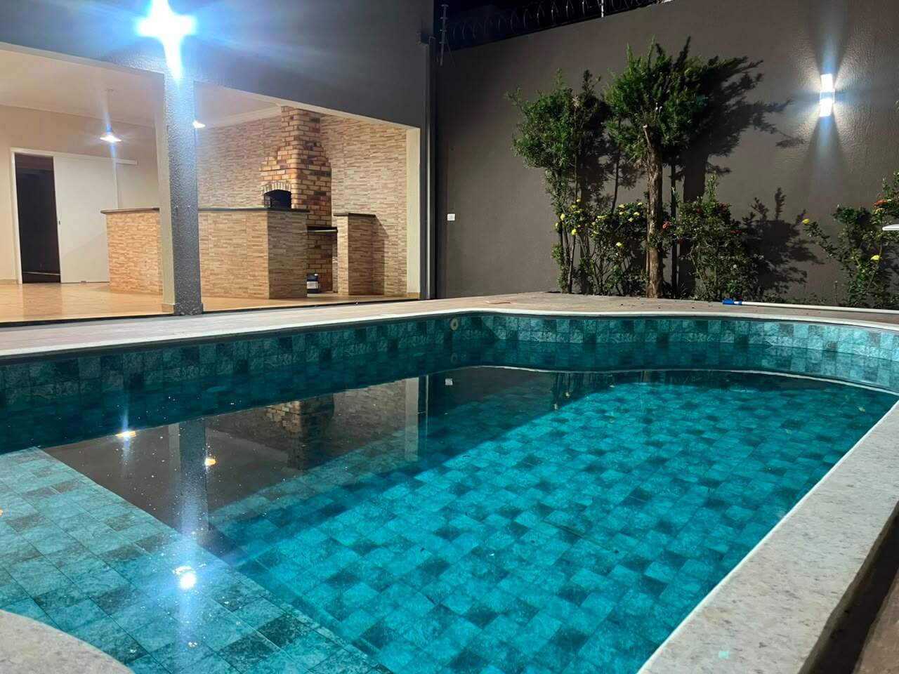 Casa à venda no Jardim dos Ipes: 