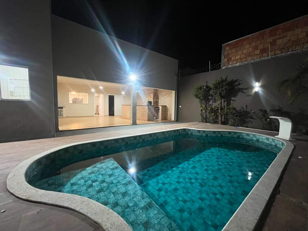 Casa à venda no Jardim dos Ipes: 